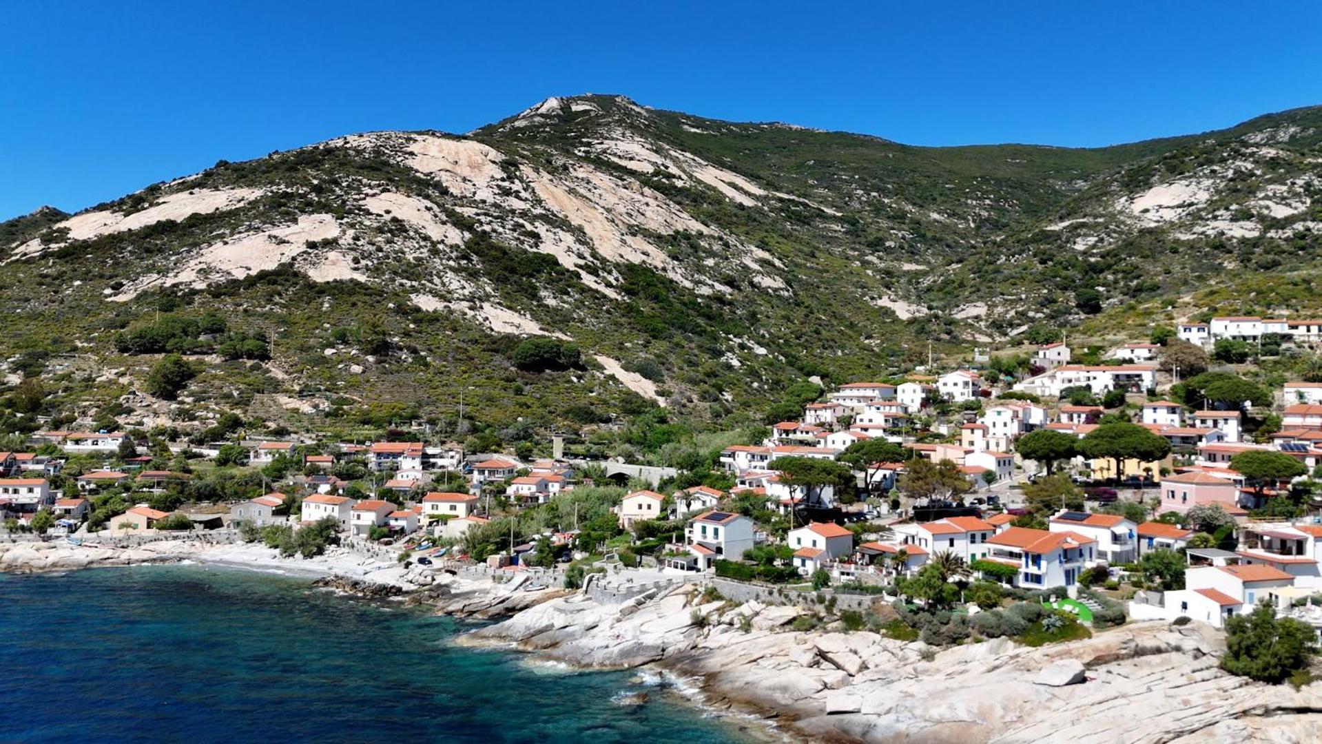 Hotel Il Perseo Chiessi Luaran gambar