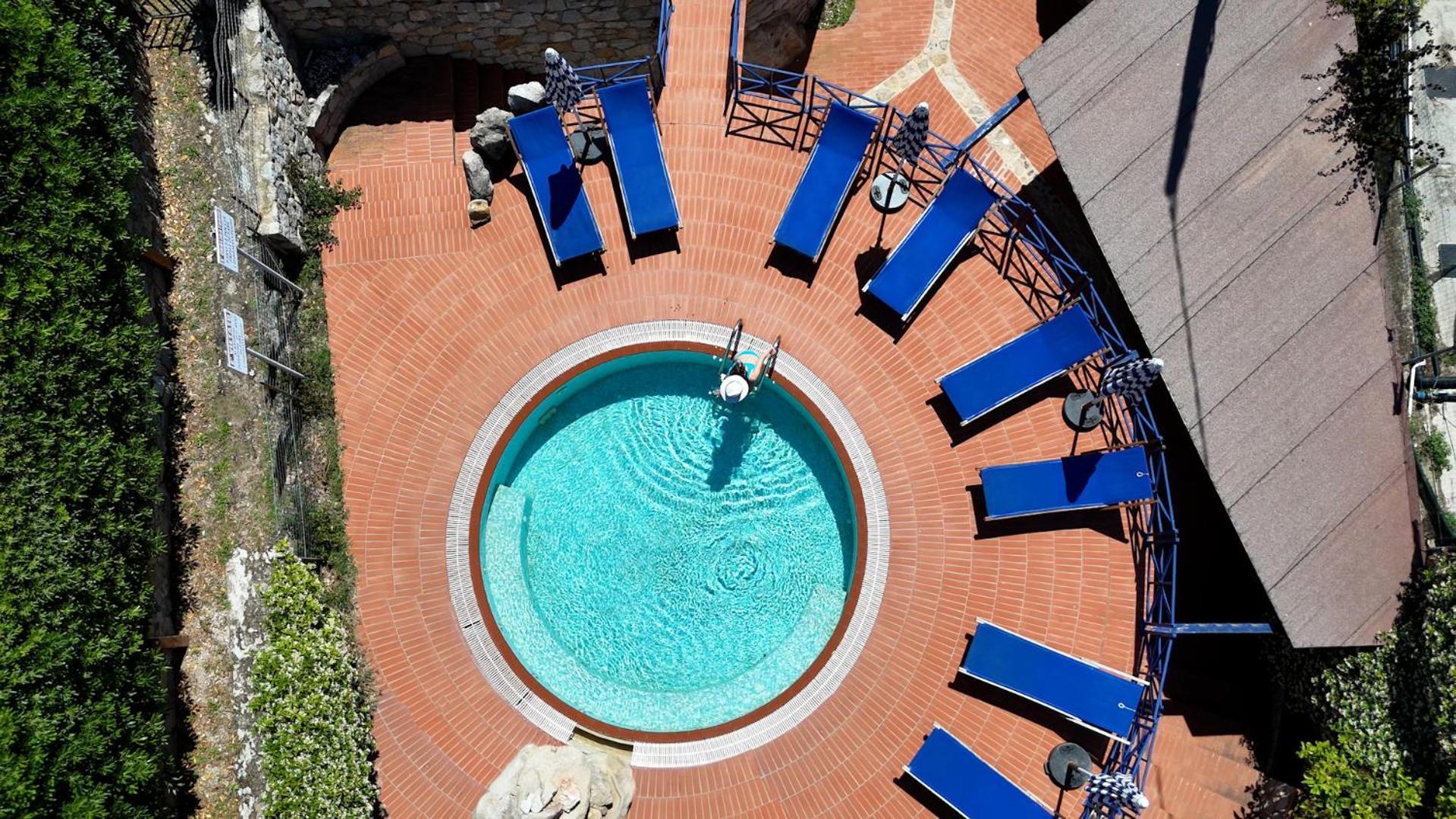 Hotel Il Perseo Chiessi Luaran gambar